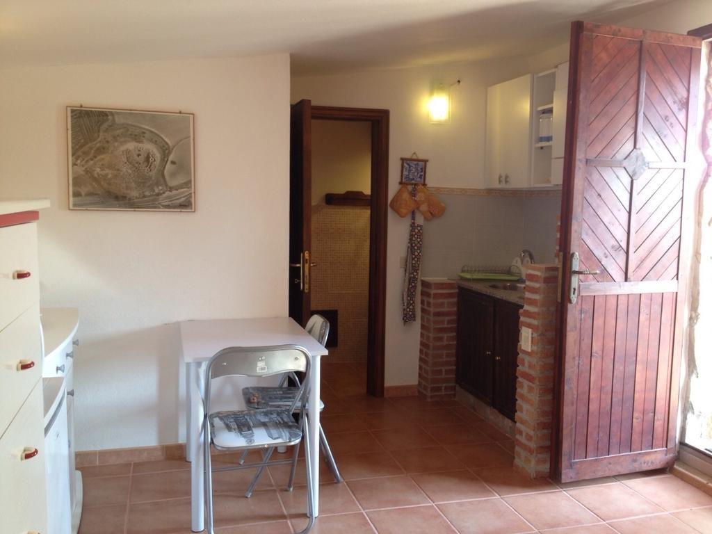 Maresole A Capitana Villa Szoba fotó